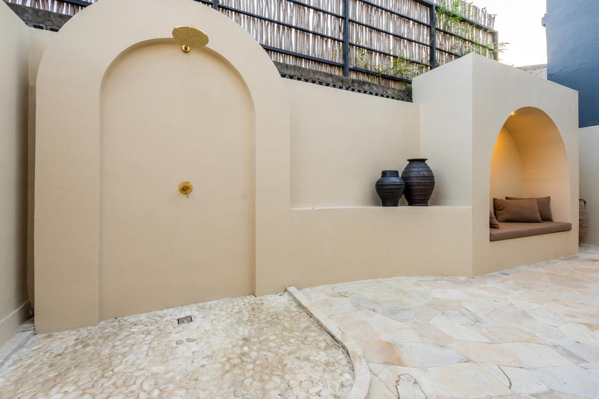 Villa Amani 3 New, Luxury, Mediterranean, Private Pool, Canggu
